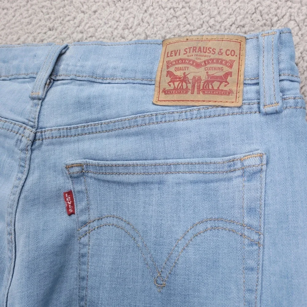 LEVIS Jeans Size 30 Boyfriend Mid Rise Light Wash Stretch Denim 31x26